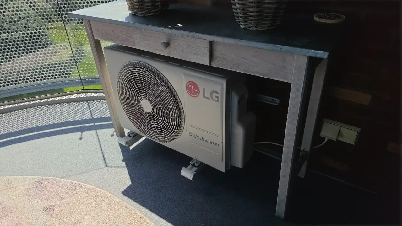Airco boven lamellenwand – foto 2 van 2